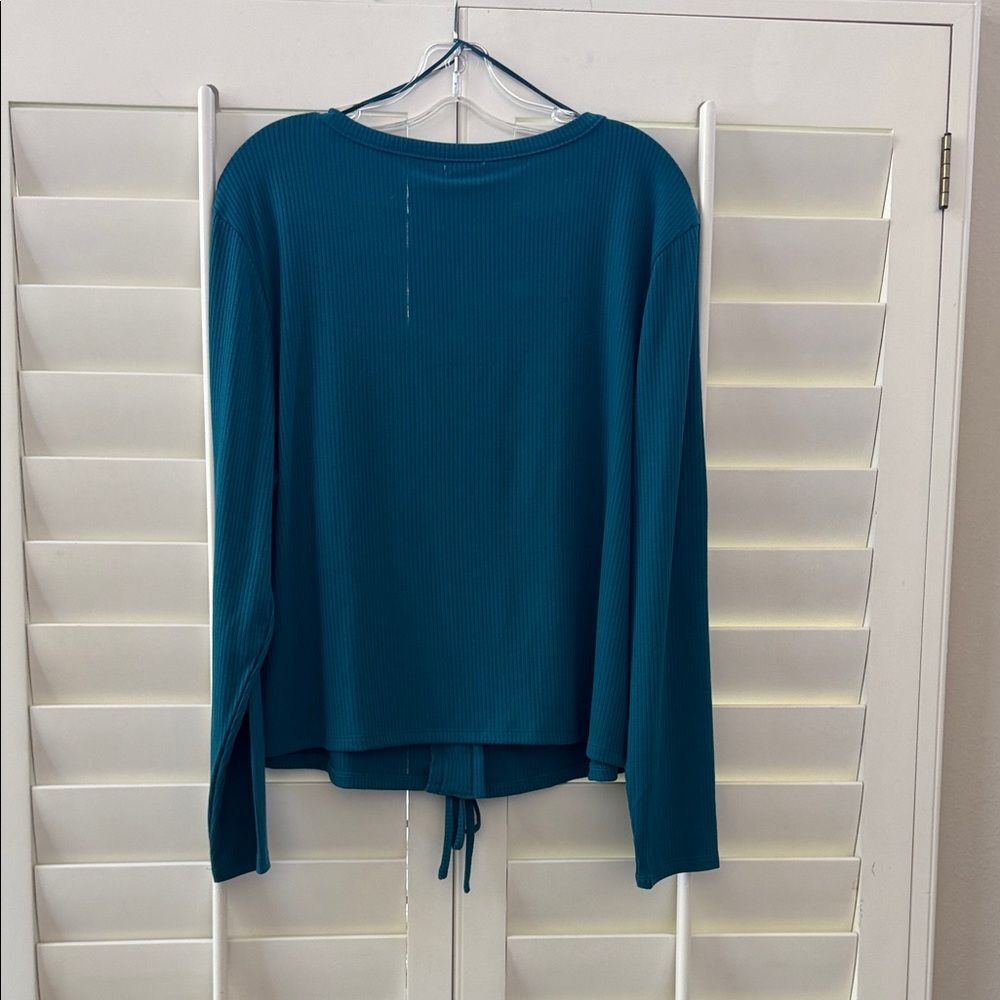love, Fire Teal V-Neck Long Sleeve Top - Picture 4 of 4